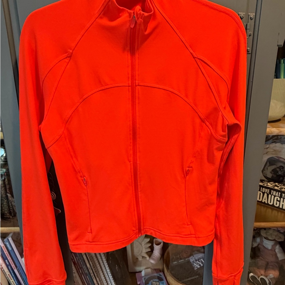 Lululemon Define Cropped Jacket - Picture 2 of 5
